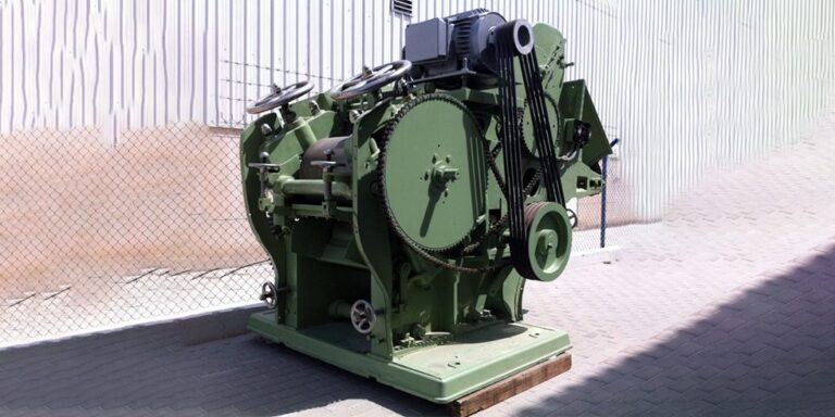 Tobacco Stem Flattener